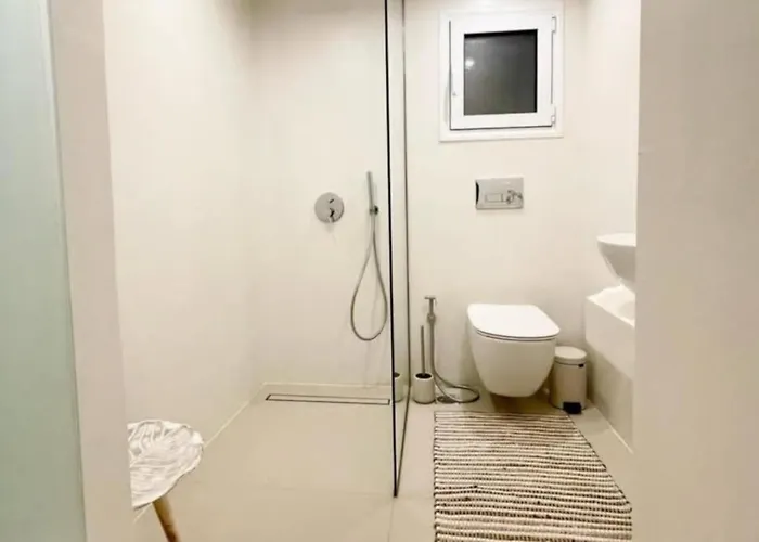 White House Luxury Of Rhodes *